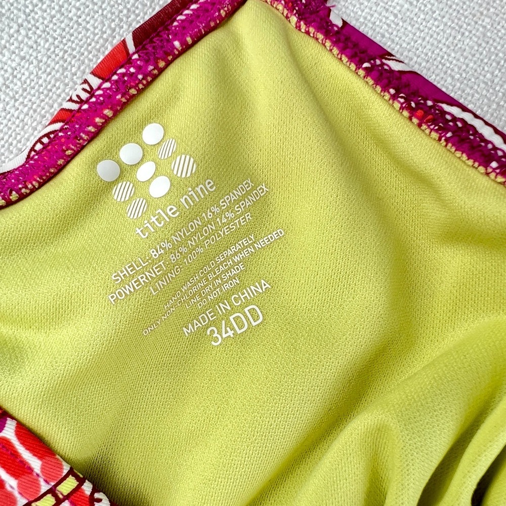 Title Nine Bodacious Pink Paisley Underwire Tankini Swim Top Women's Sz 34DD - Picture 5 of 9